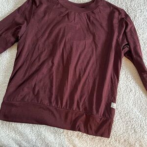 Vuori Women’s Daydream Crew in Burgundy